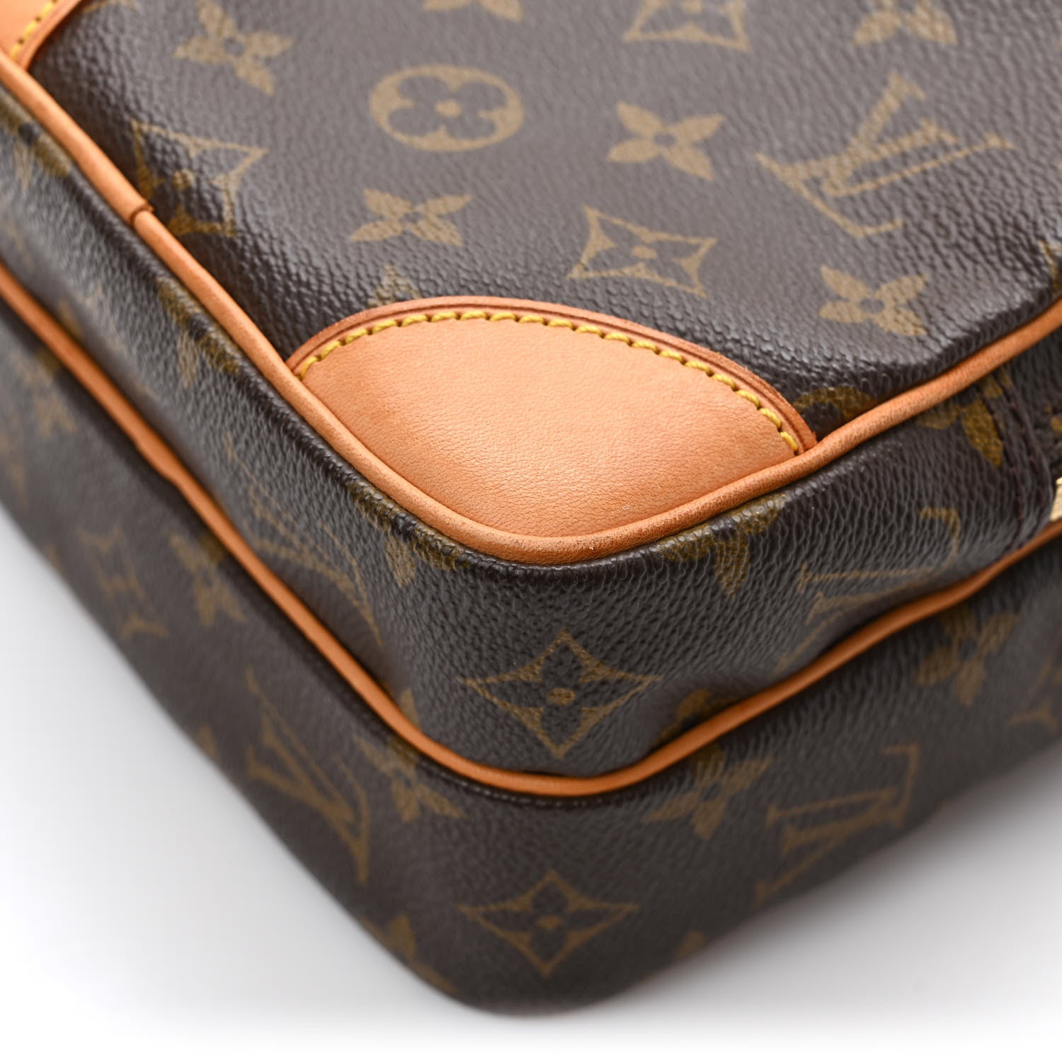Louis Vuitton Monogram Amazone 10 of 13