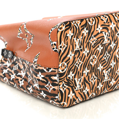 Louis Vuitton Monogram Giant Jungle NéoNoé Caramel 8 of 9