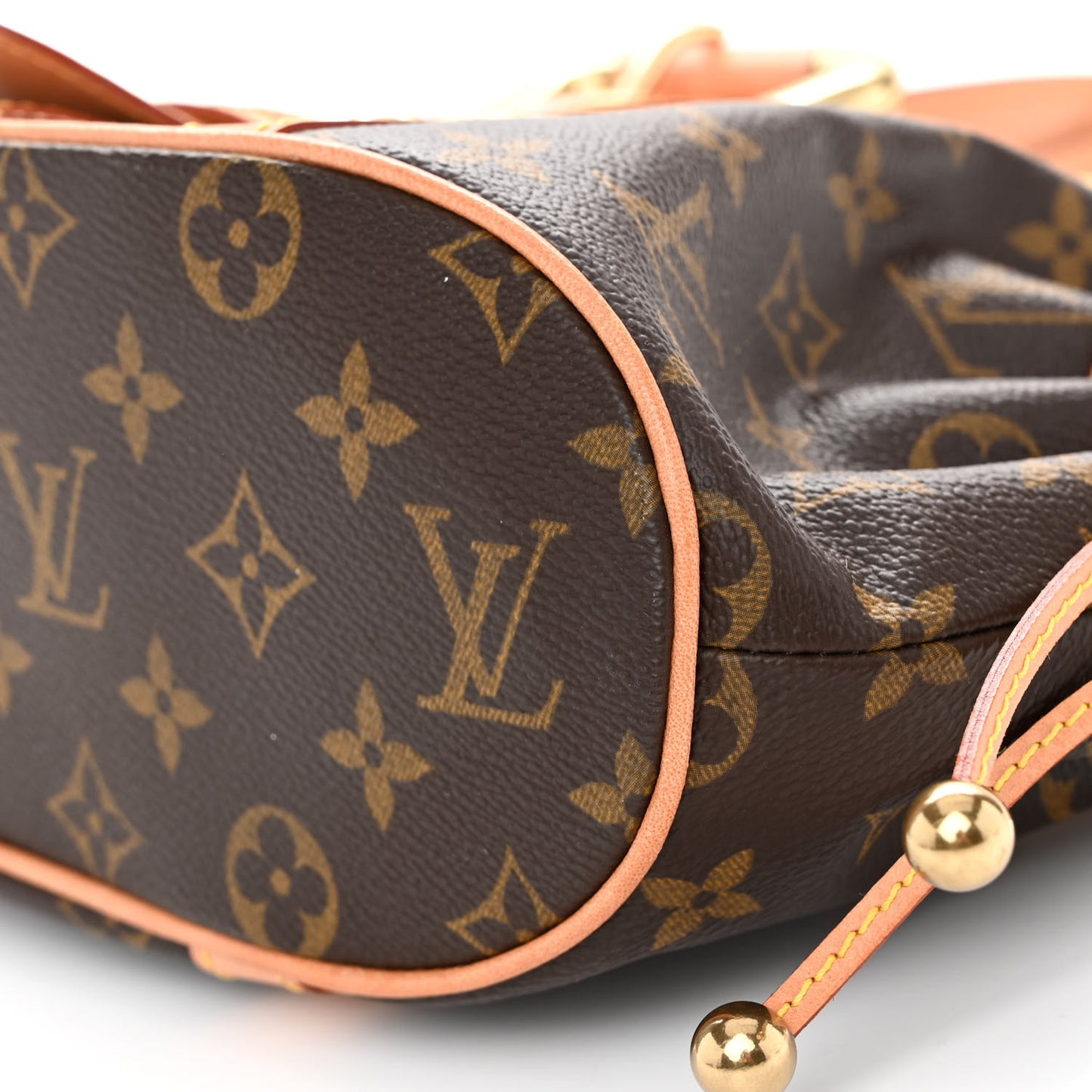 Monogram Theda GM