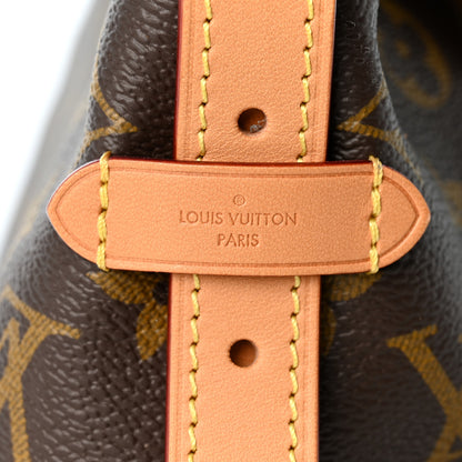 Louis Vuitton Monogram Carryall PM 10 of 11