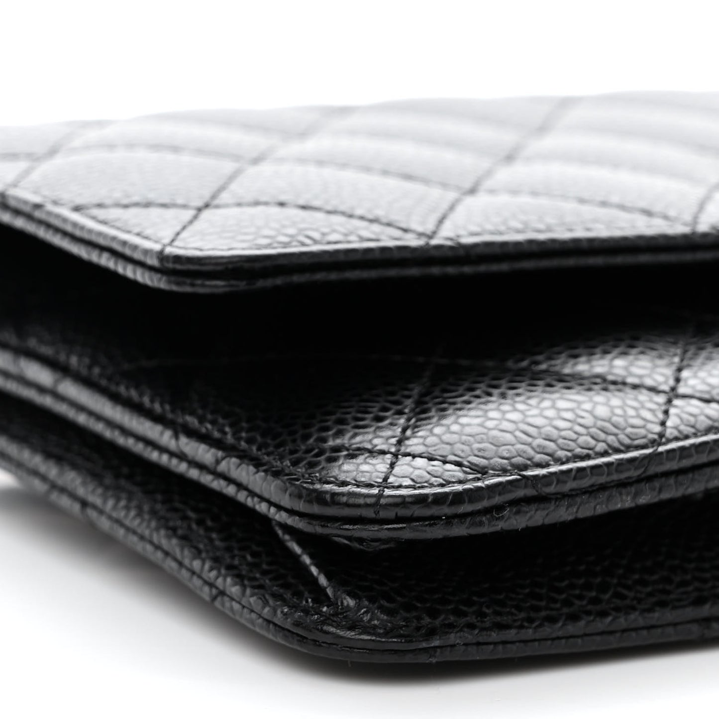 Caviar Quilted Wallet on Chain WOC Black