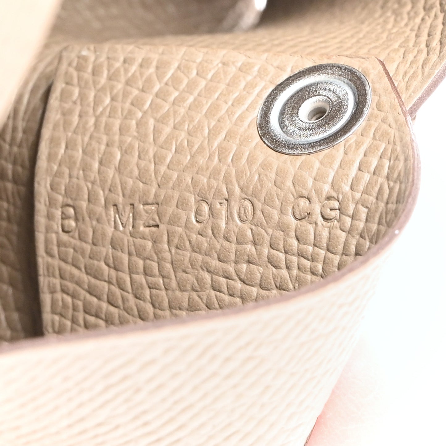 Epsom Calvi Card Case Etoupe