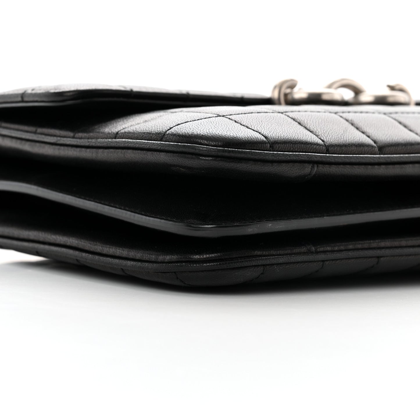 Lambskin Quilted Le Maillon Satchel Black