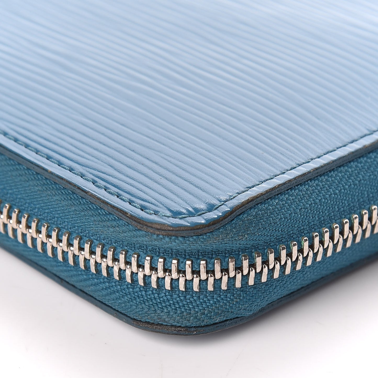 Epi Zippy Wallet Cyan