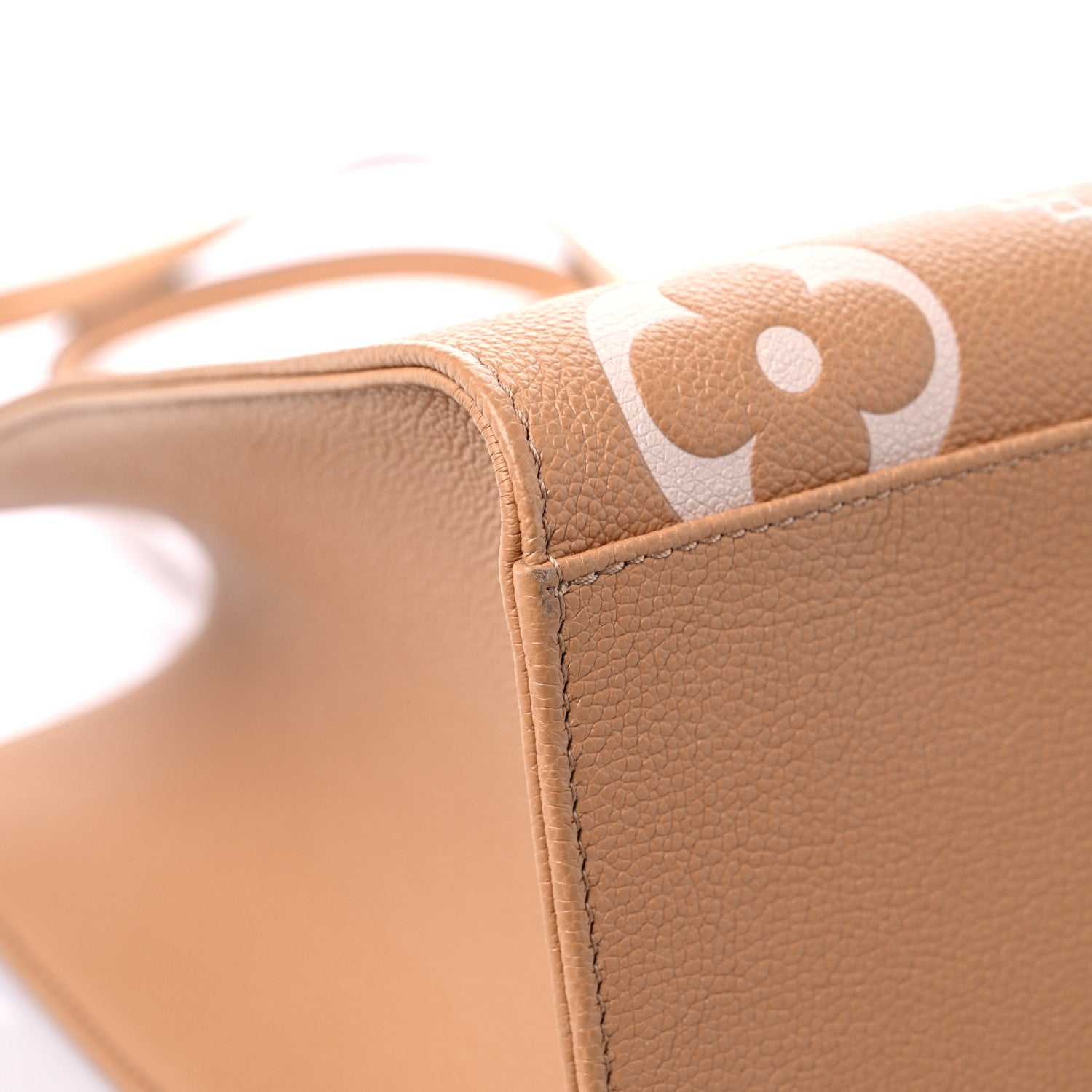 Louis Vuitton Empreinte Monogram Giant Broderies Onthego MM Arizona 7 of 11