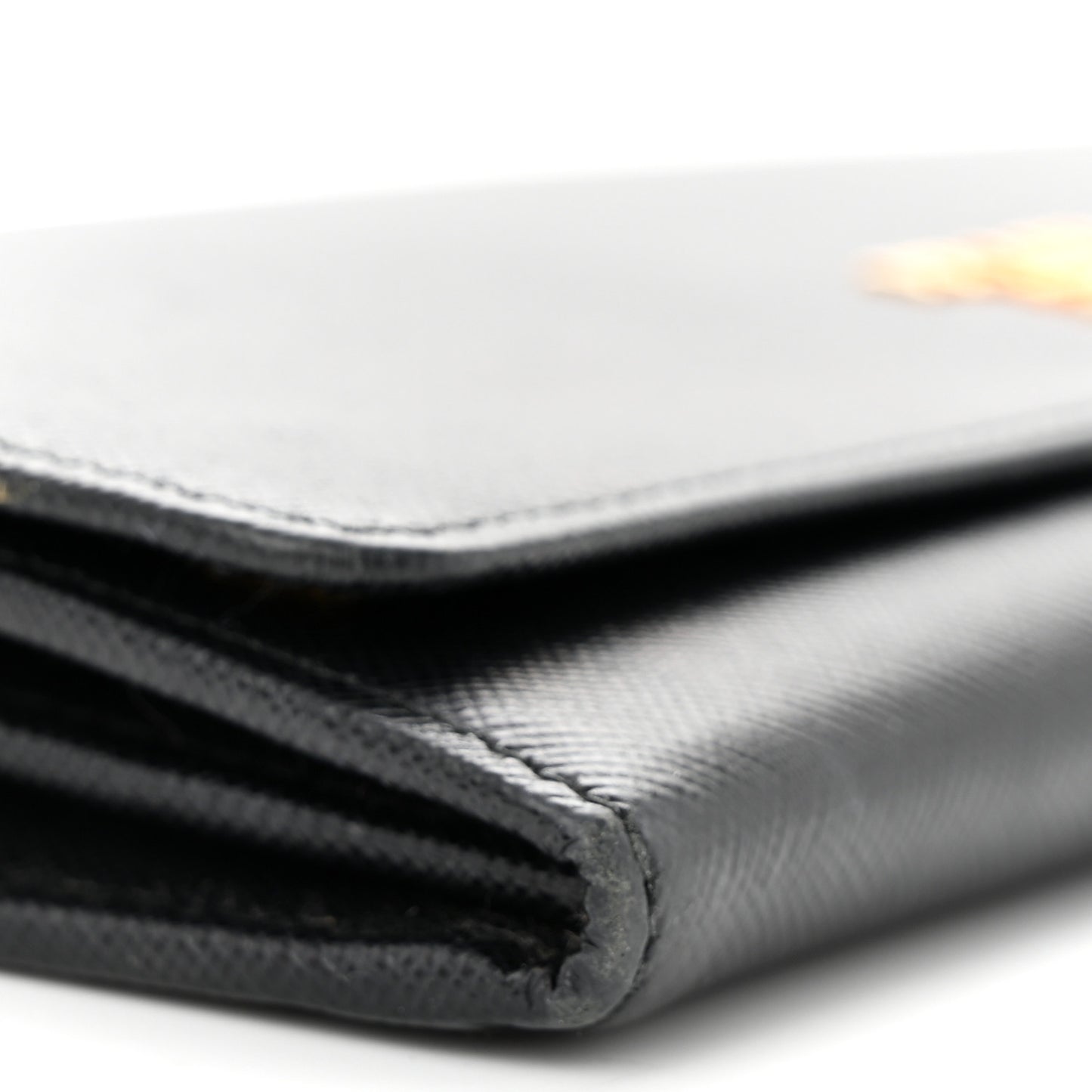 Saffiano Metal Oro Chain Wallet Black