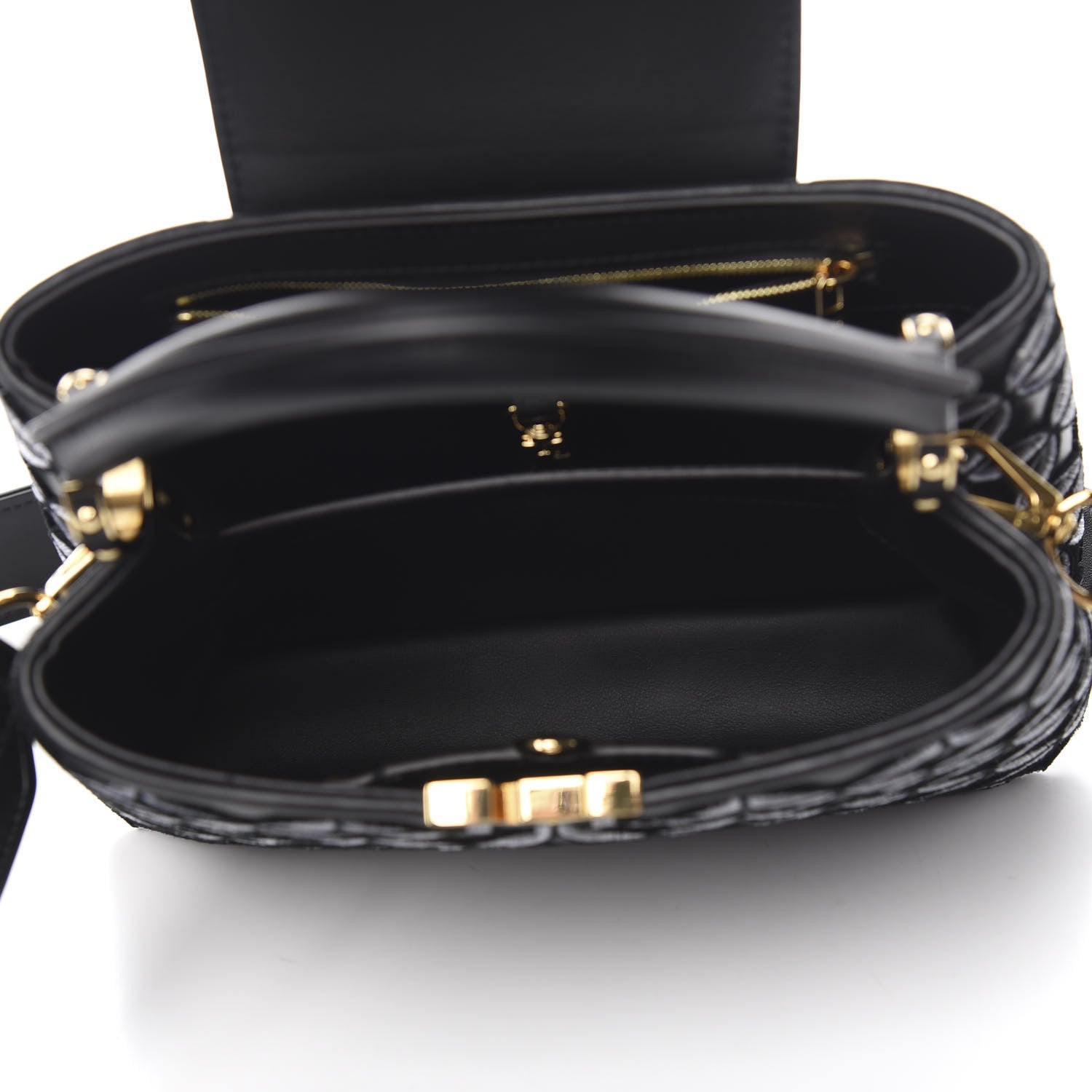Louis Vuitton Tufted Lambskin Capucines BB Black 4 of 8