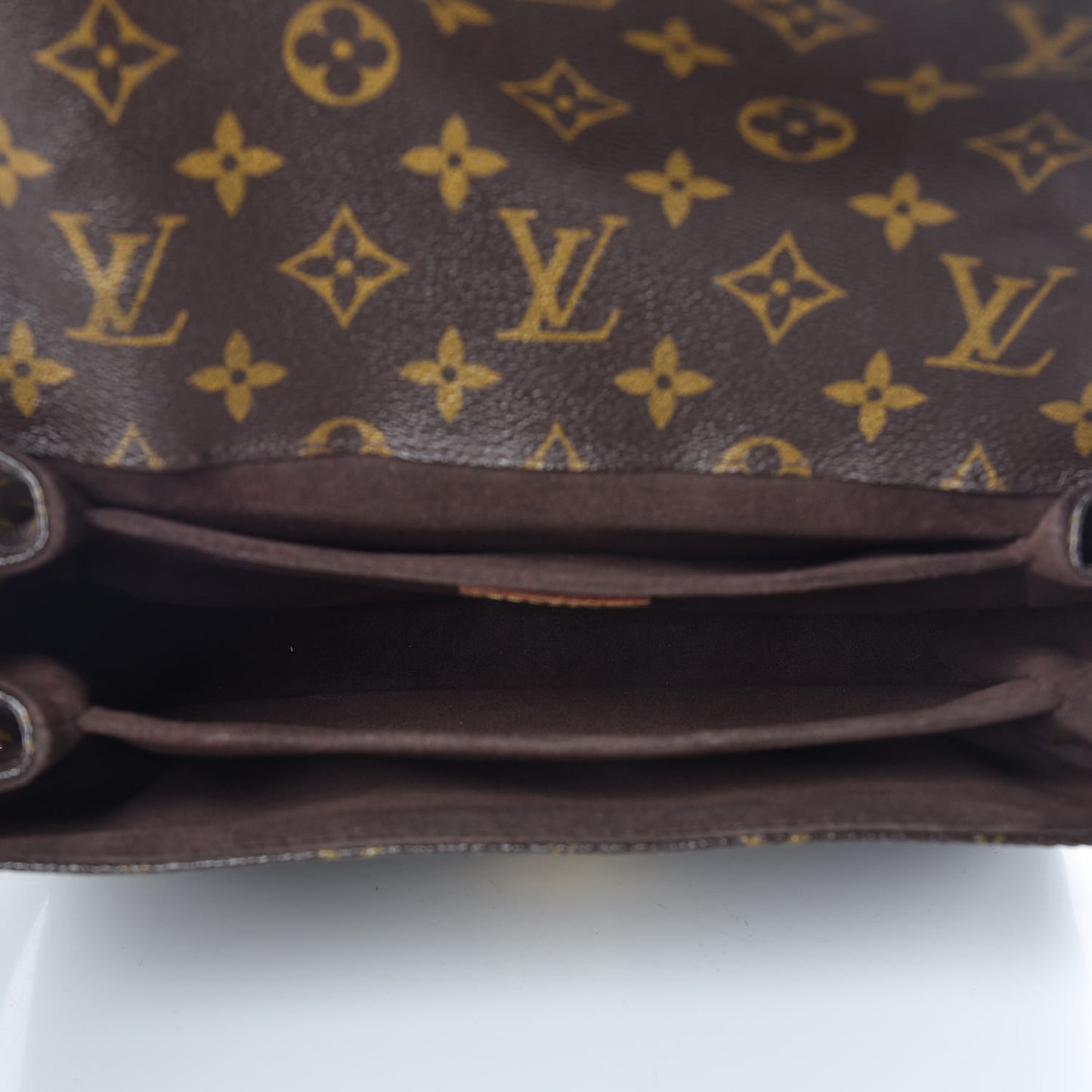 Monogram Pochette Metis