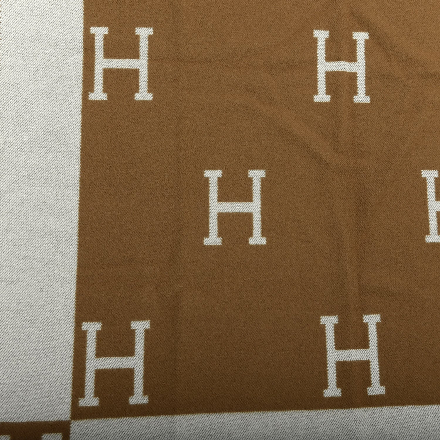 Hermes Wool Cashmere Avalon Blanket Ecru Camel 2 of 3
