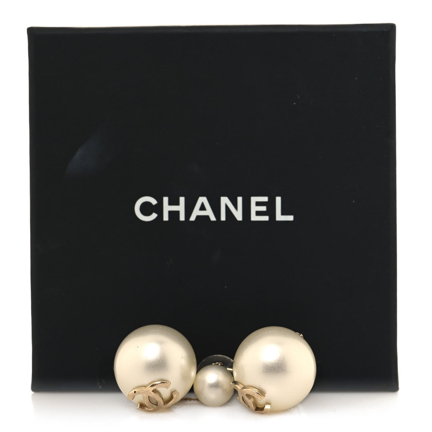 Pearl CC Chain Drop Earrings Gold