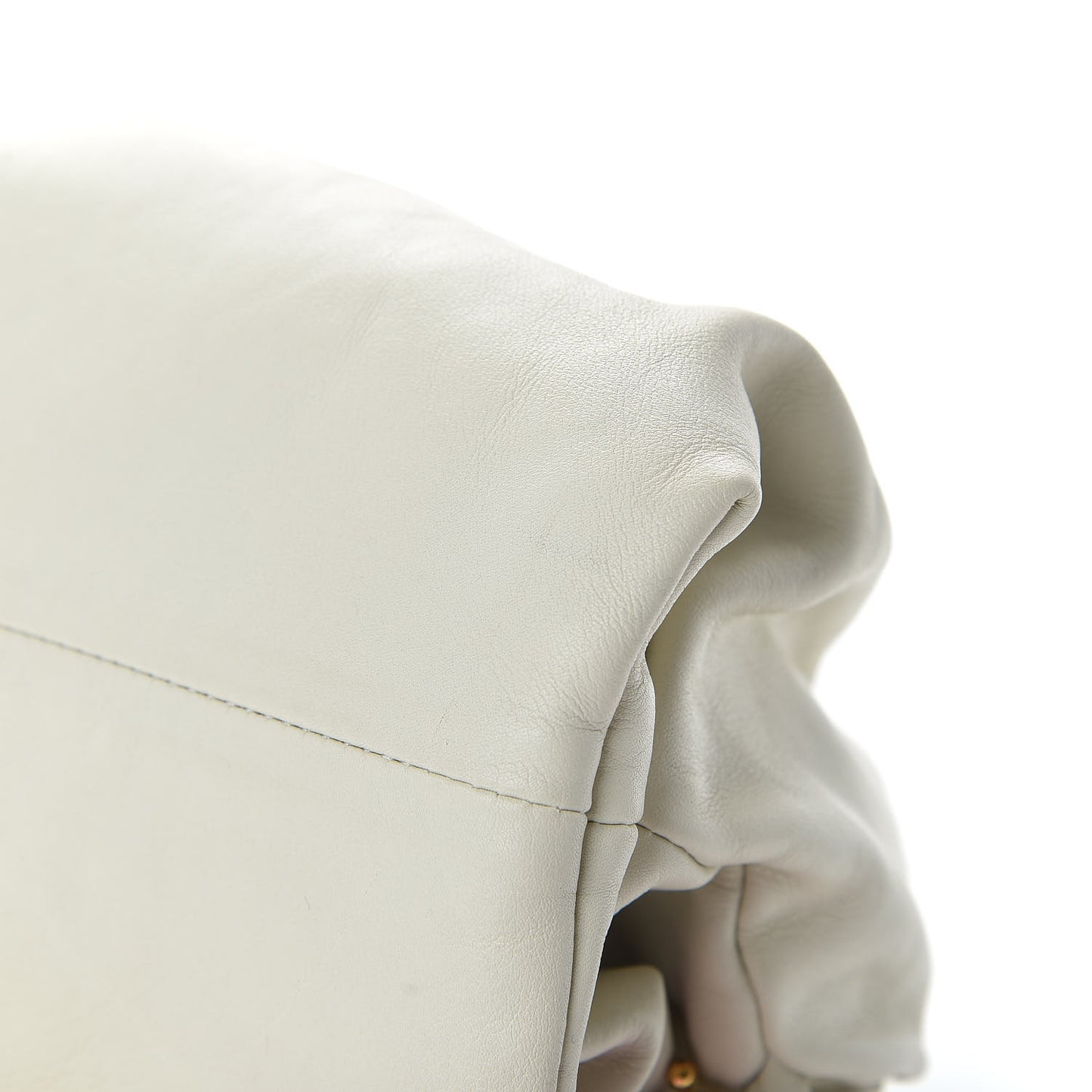 Calfskin The Pouch Chain Plaster