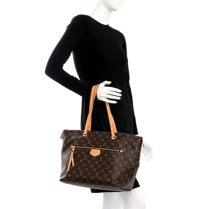 Louis Vuitton Monogram Iena MM 2 of 10