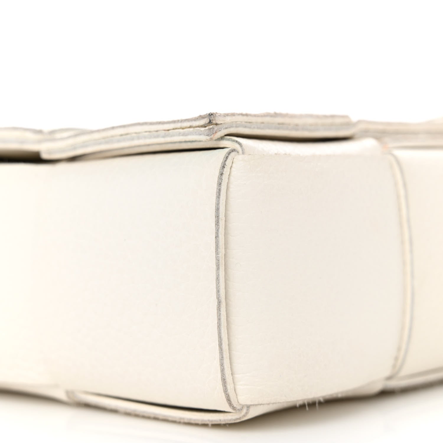 Bottega Veneta Grained Calfskin Maxi Intrecciato Cassette Crossbody Bag White 9 of 17