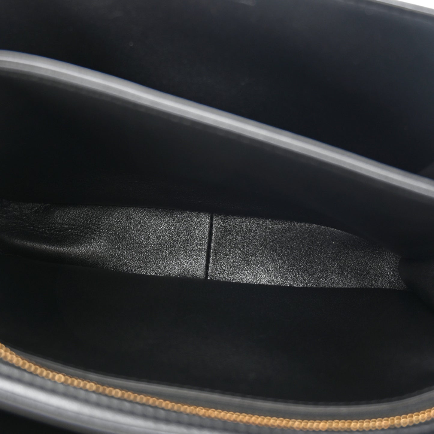 Shiny Calfskin Medium Triomphe Black