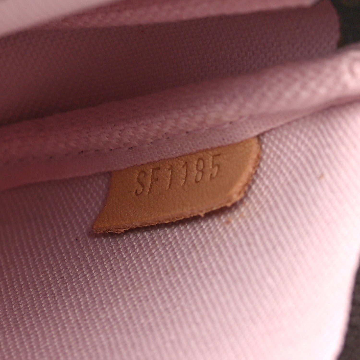 Louis Vuitton Monogram V Porto Cervo Mini Pochette Accessories Rose Ballerine 7 of 11