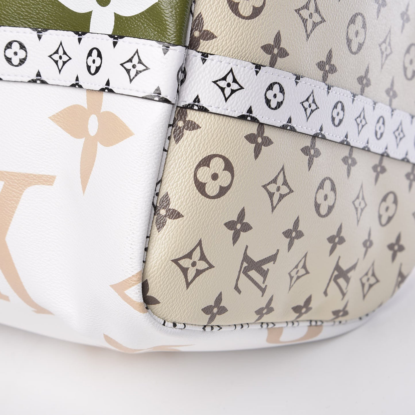 Monogram Giant Keepall Bandouliere 50 Kaki Beige