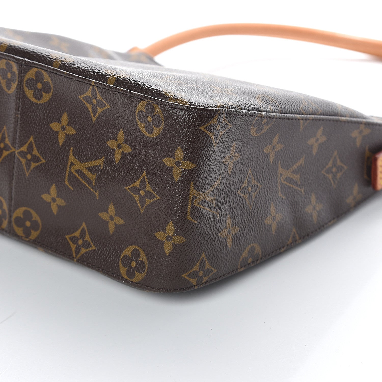 Louis Vuitton Monogram Looping MM 8 of 8