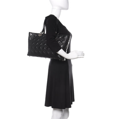Christian Dior Lambskin Cannage Large Lady Dior Shopper Tote Black 2 of 15
