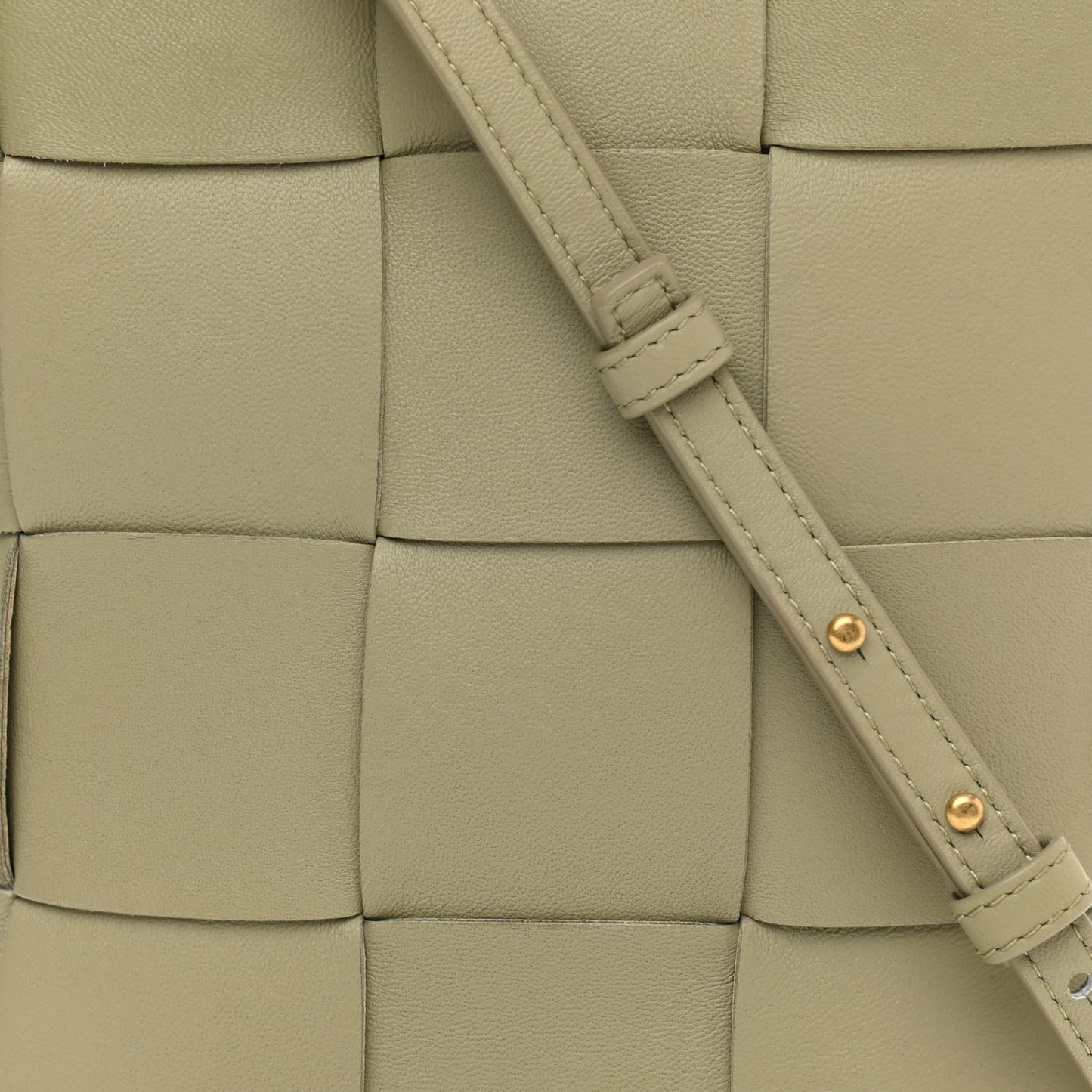 Lambskin Maxi Intrecciato North South Cassette Tote Travertine