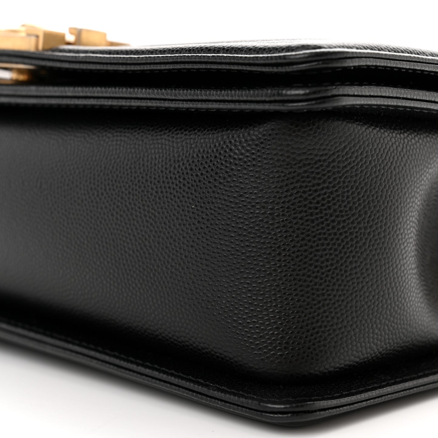 Caviar Quilted Medium Boy Flap Black