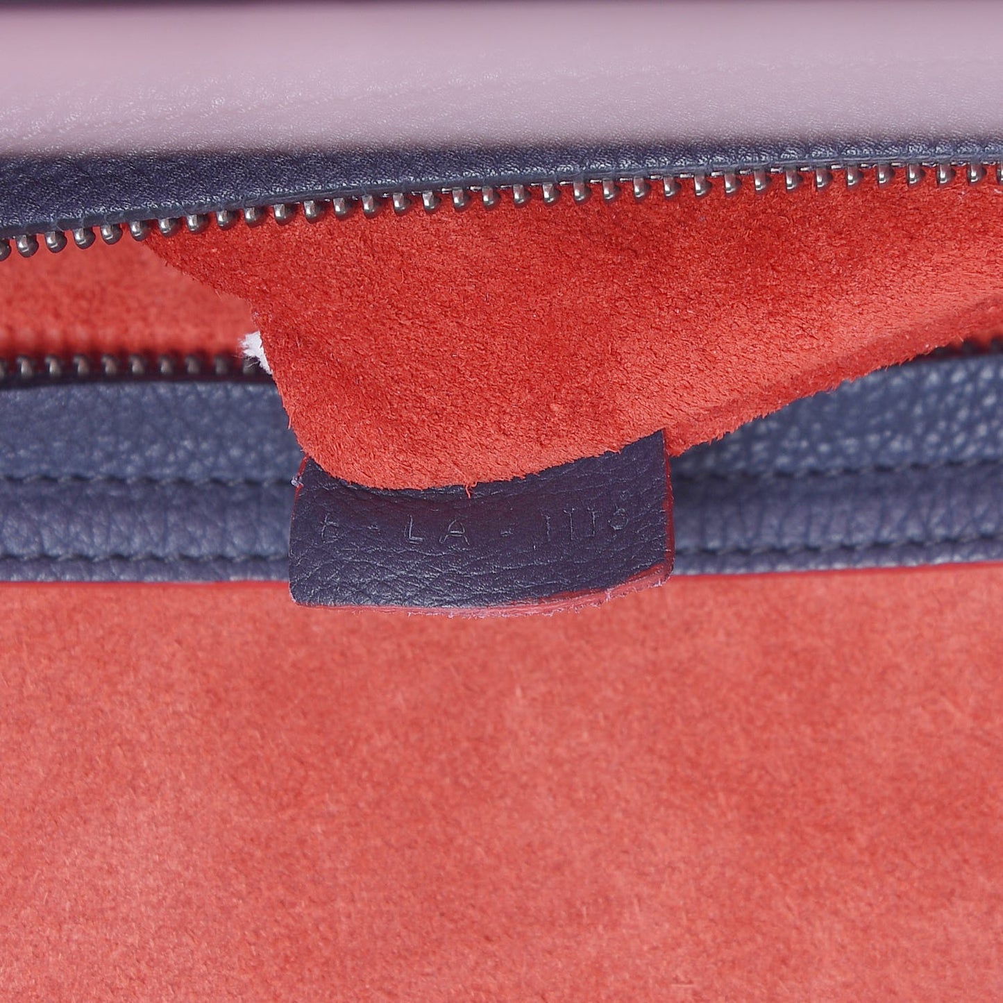 Baby Grained Calfskin Medium Phantom Luggage Navy