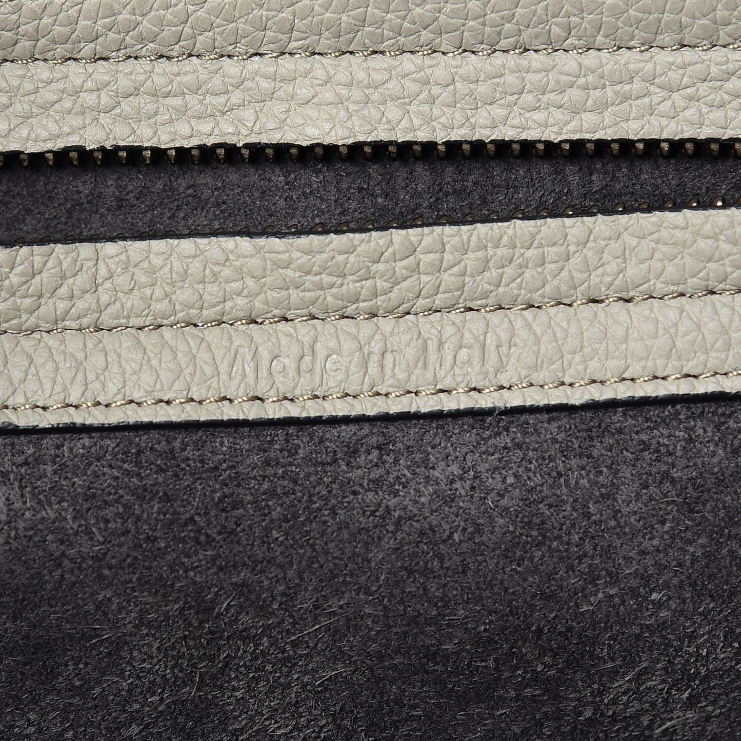 Baby Grained Calfskin Medium Phantom Luggage Quartz