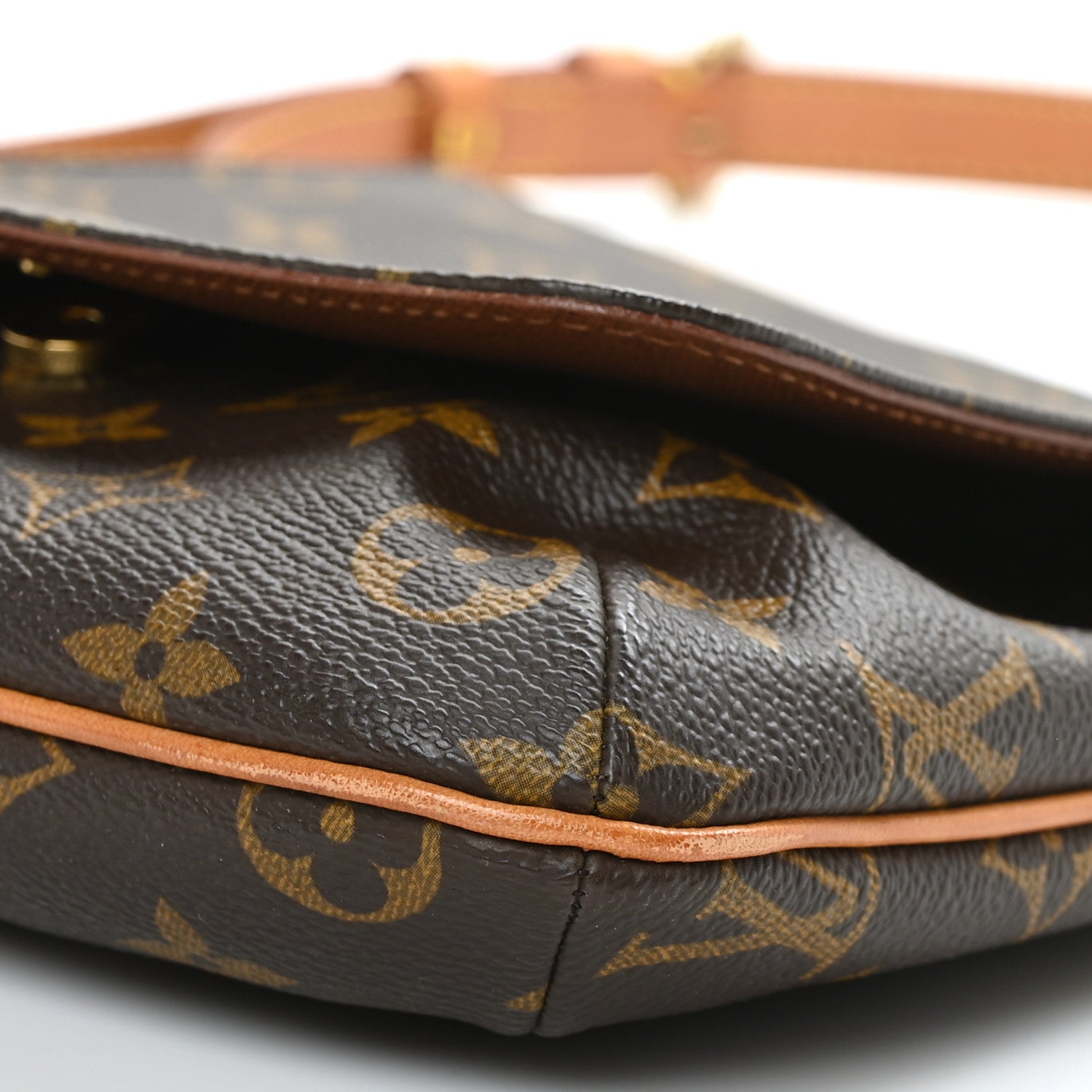 Louis Vuitton Monogram Musette Salsa 8 of 8