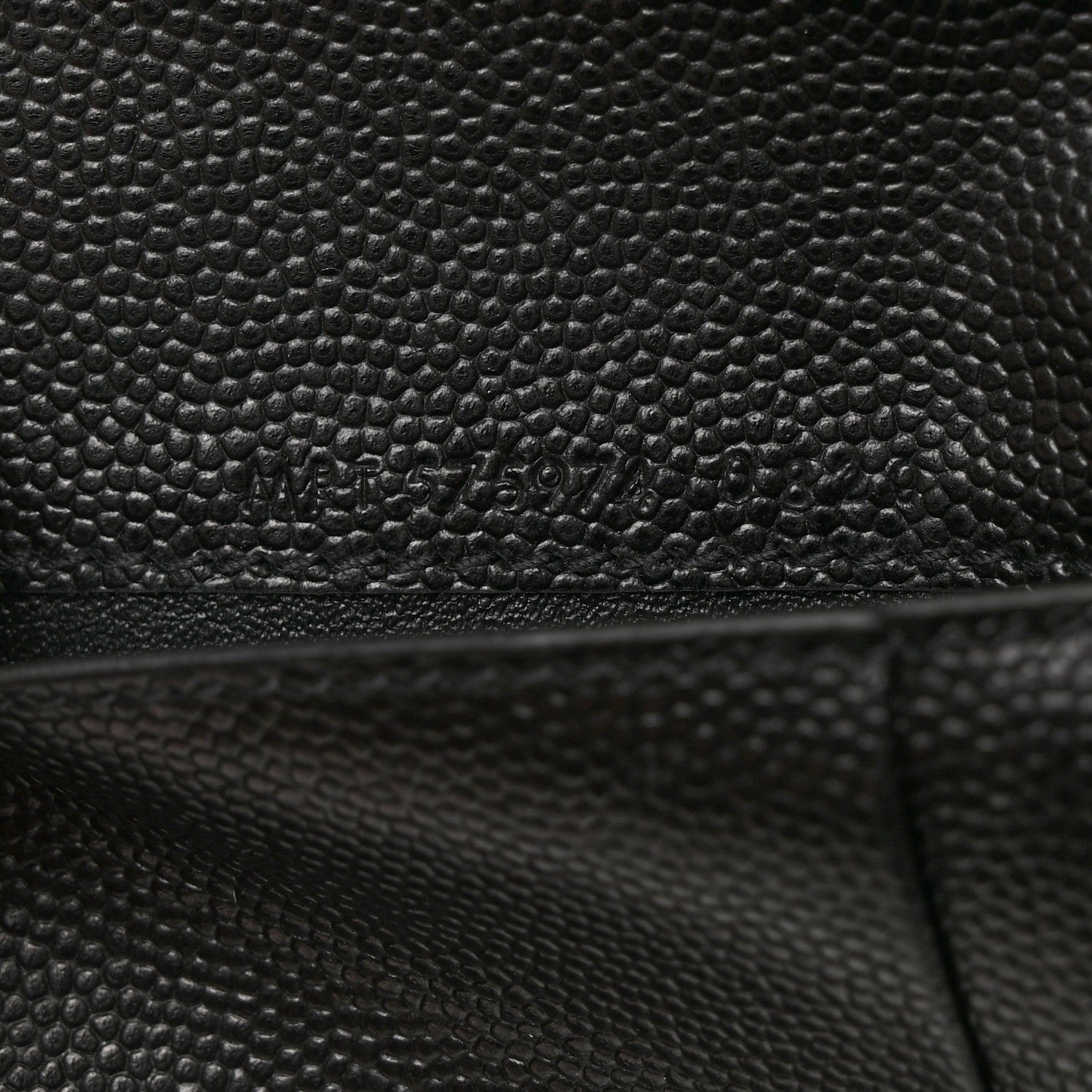 Saint Laurent Grain De Poudre Matelasse Chevron Monogram Zipped Two-Part Wallet Black 7 of 8