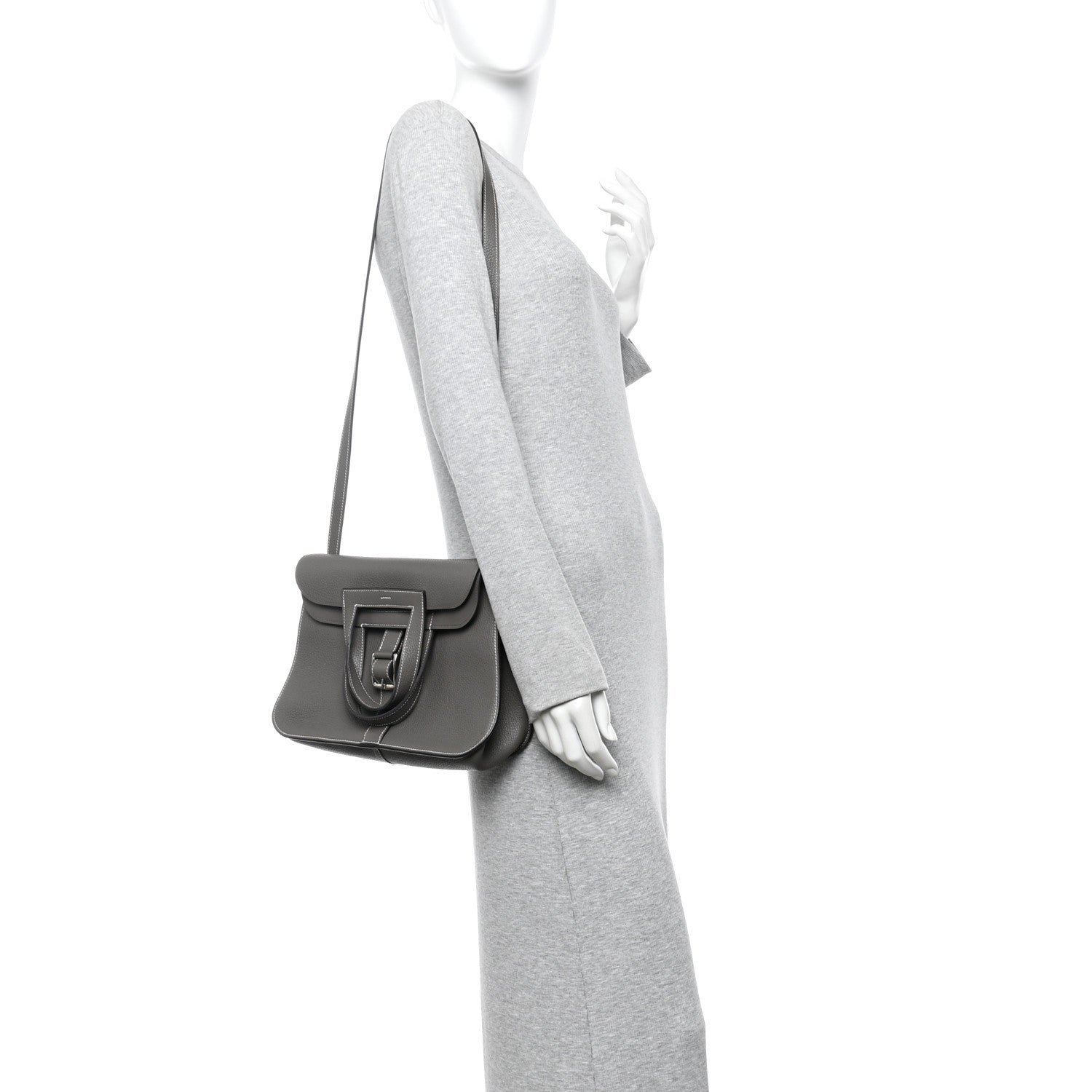 Hermes Taurillon Clemence Halzan 31 GM Etain 2 of 11