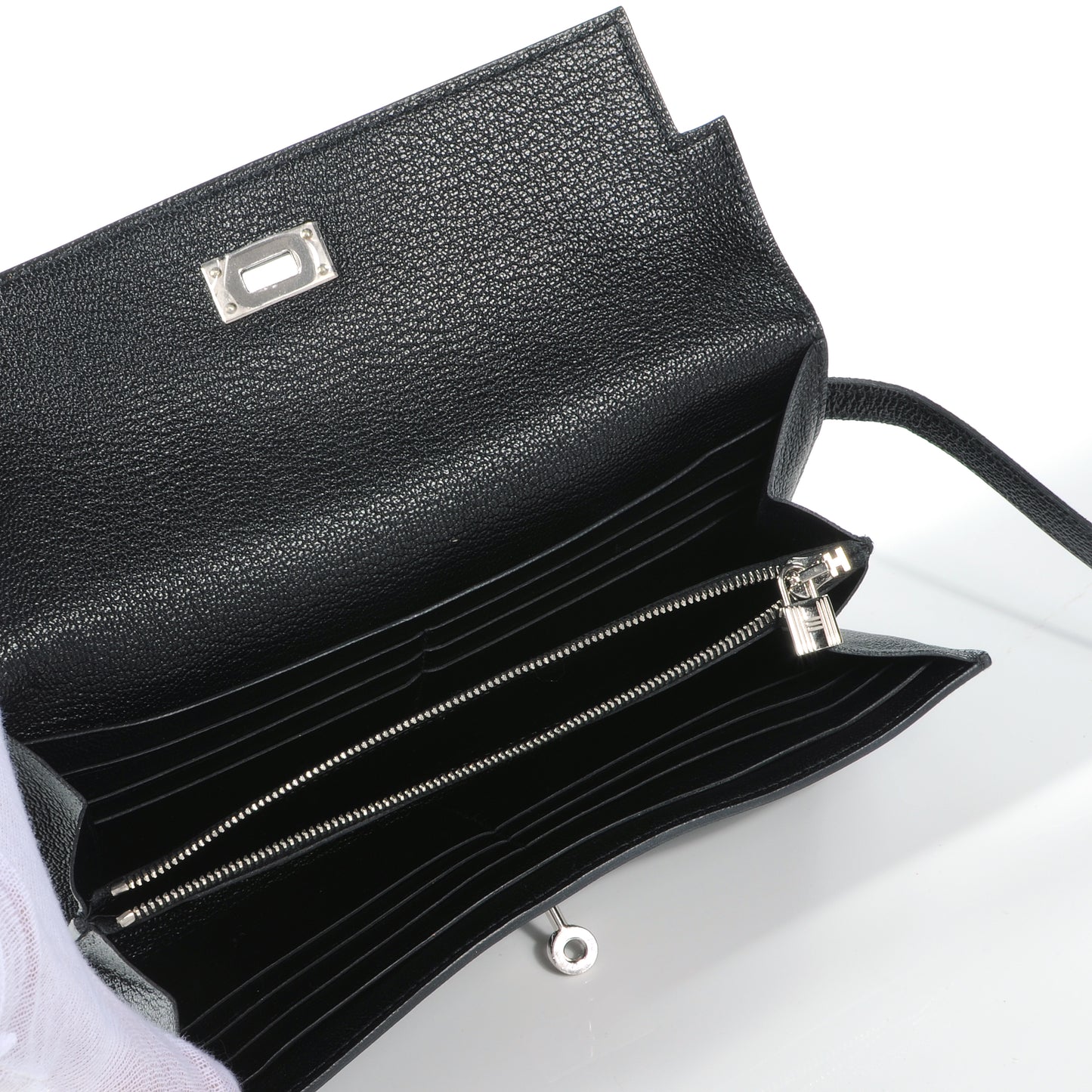 Chevre Kelly Longue Wallet Black