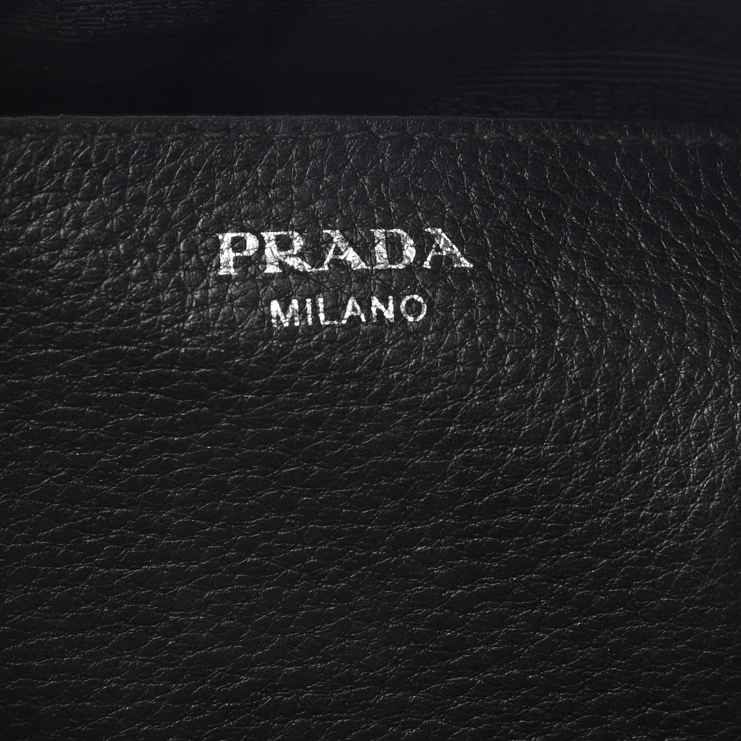 Vitello Daino Crossbody Bag Black