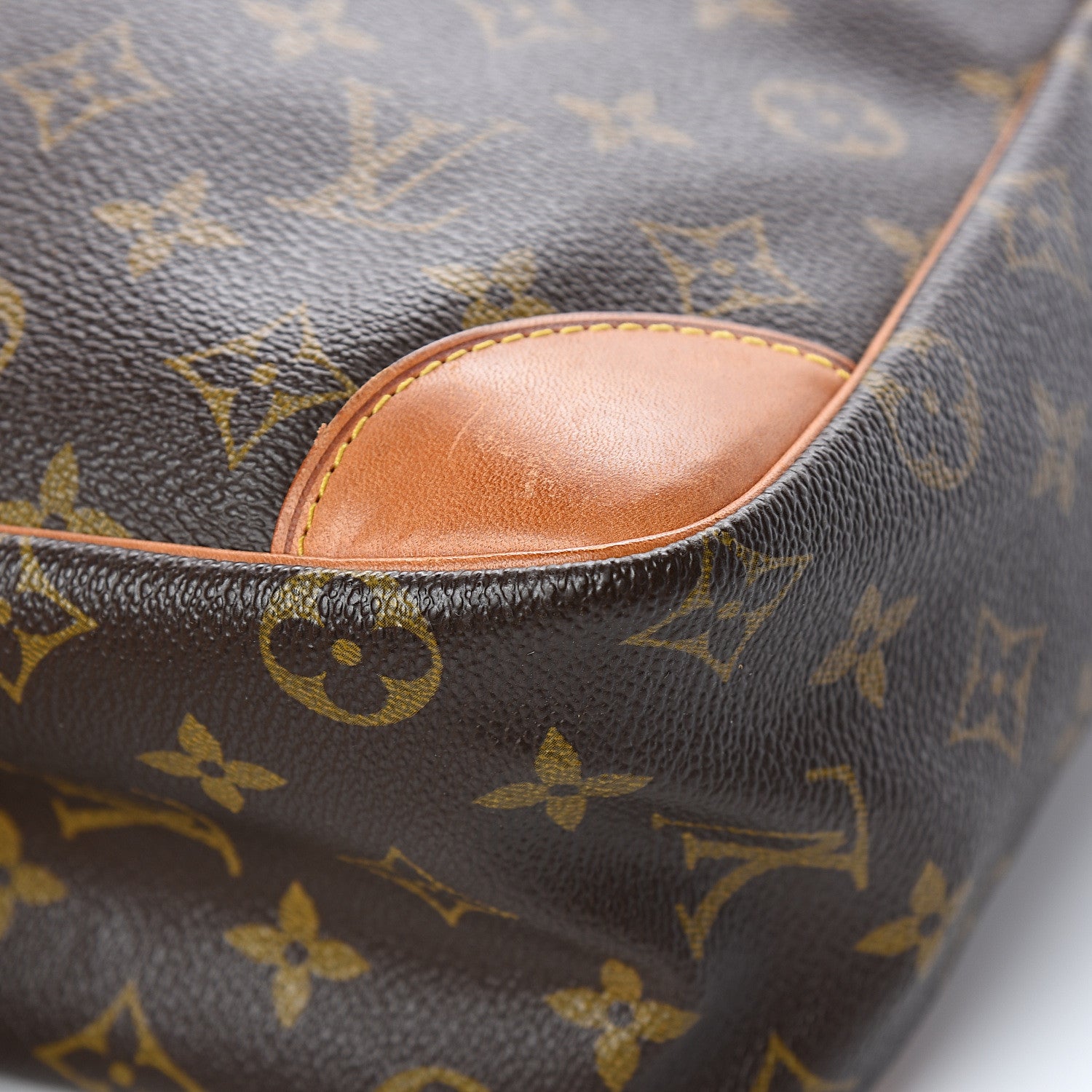 Louis Vuitton Monogram Danube GM 9 of 13