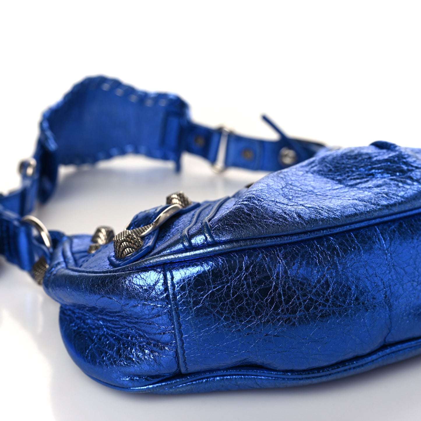 Metallic Arena Agneau Le Cagole Shoulder Bag XS Blue
