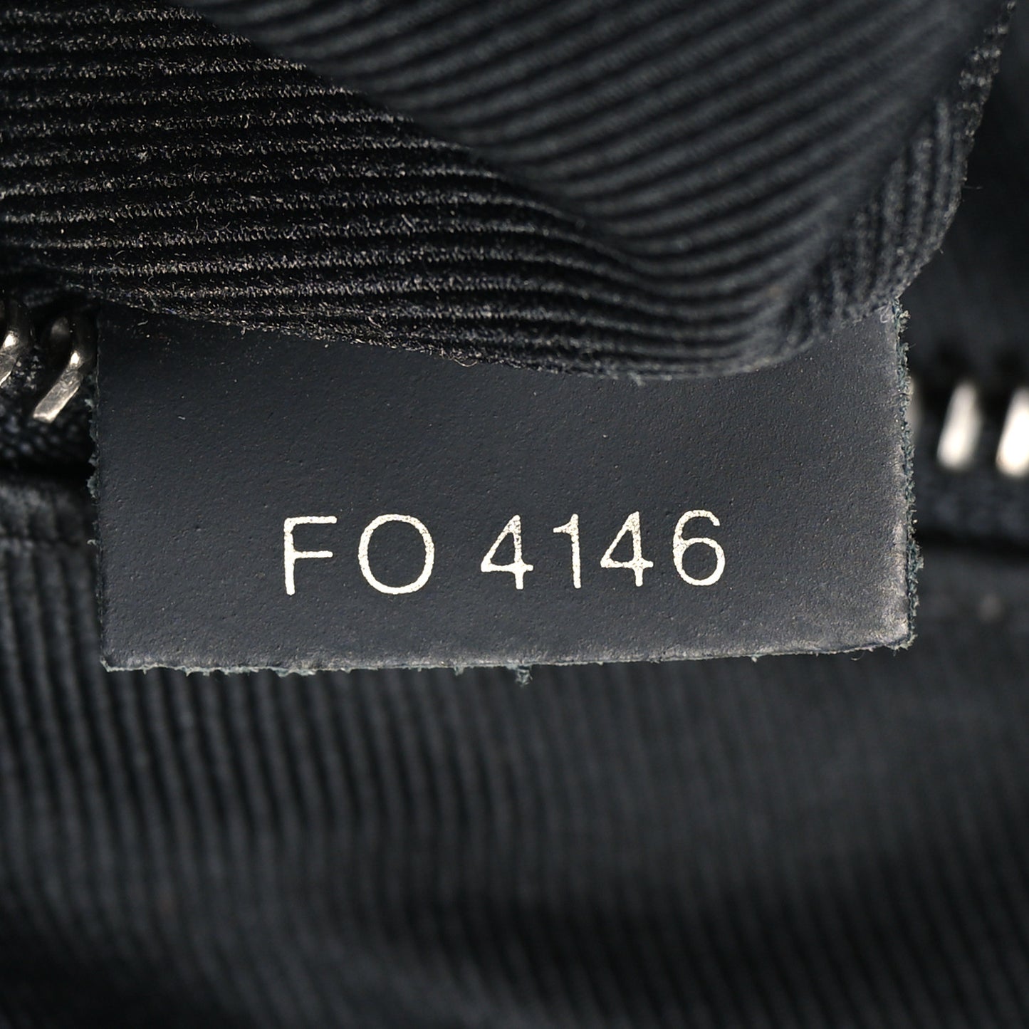 Monogram Eclipse Voyager Messenger MM