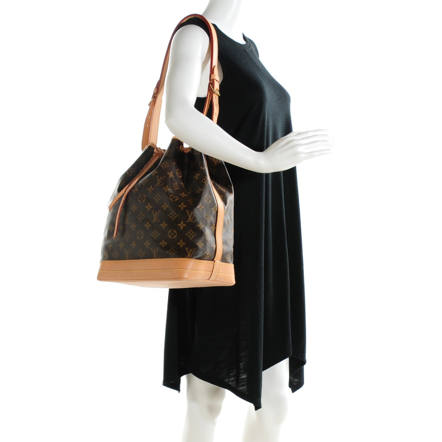 Louis Vuitton Monogram Noe 2 of 8