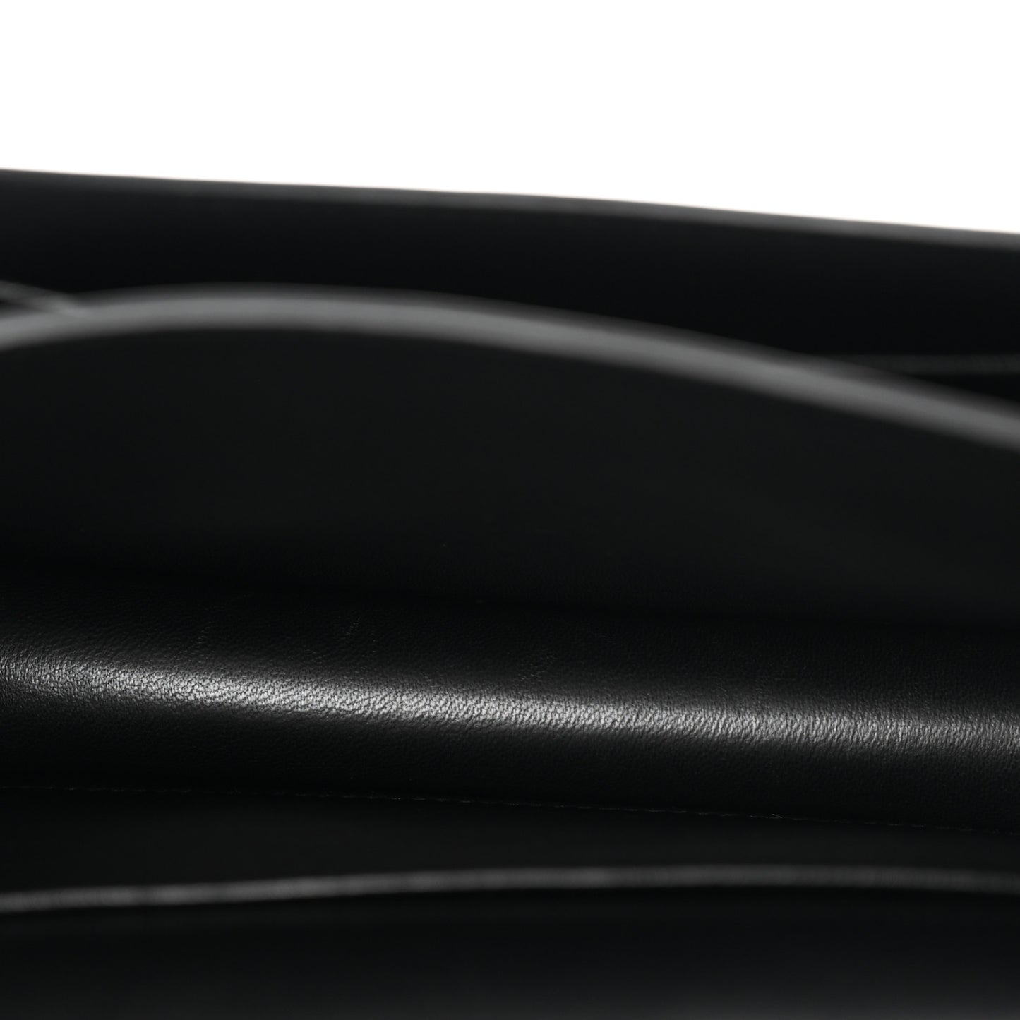 Box Constance 18 Black