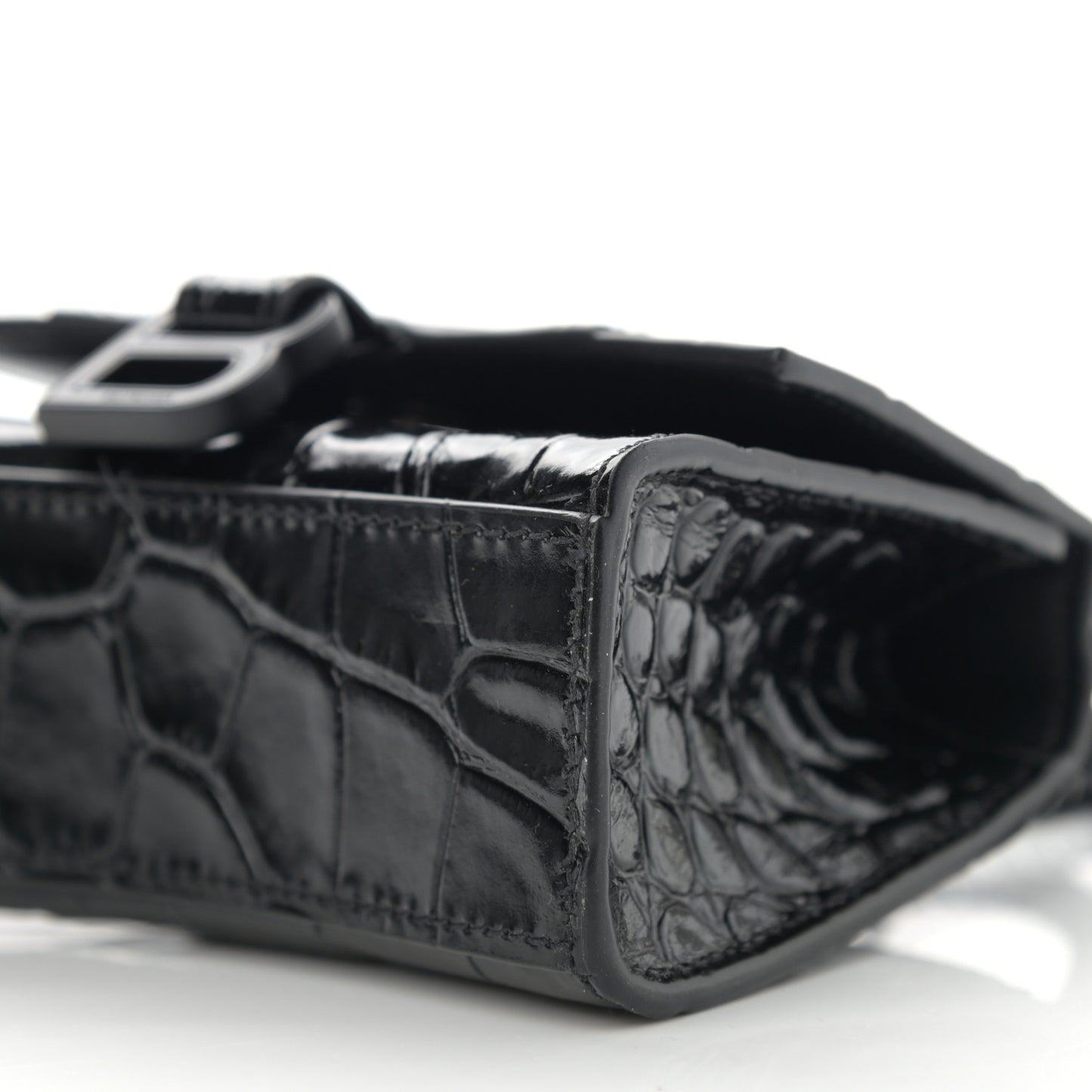 Shiny Calfskin Monochrome Crocodile Embossed Hourglass Top Handle Bag Mini with Chain Black