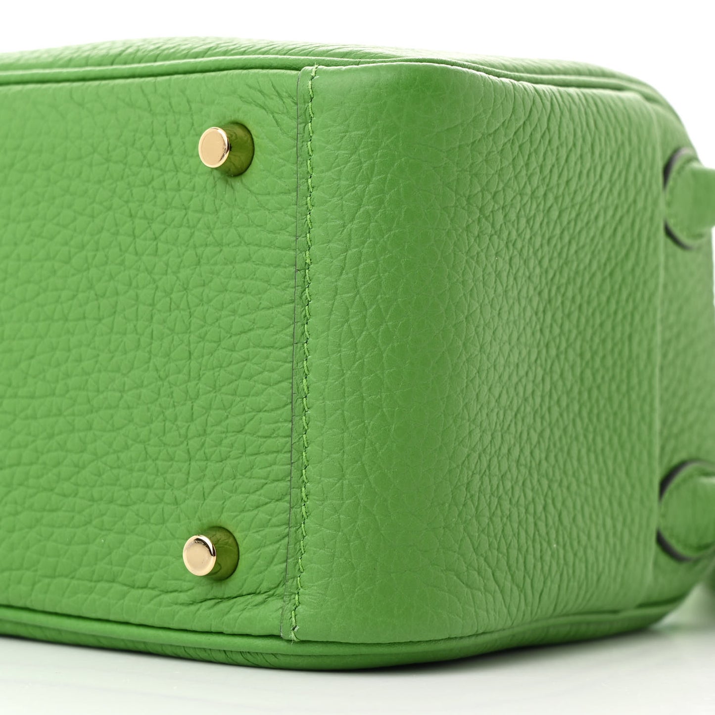 Taurillon Clemence Mini Lindy 20 Vert Yucca