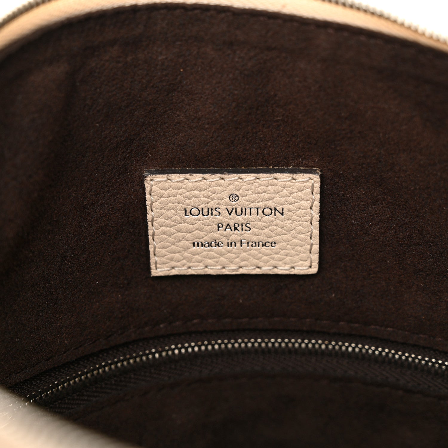 Louis Vuitton Mahina Babylone Chain BB Cream 6 of 10