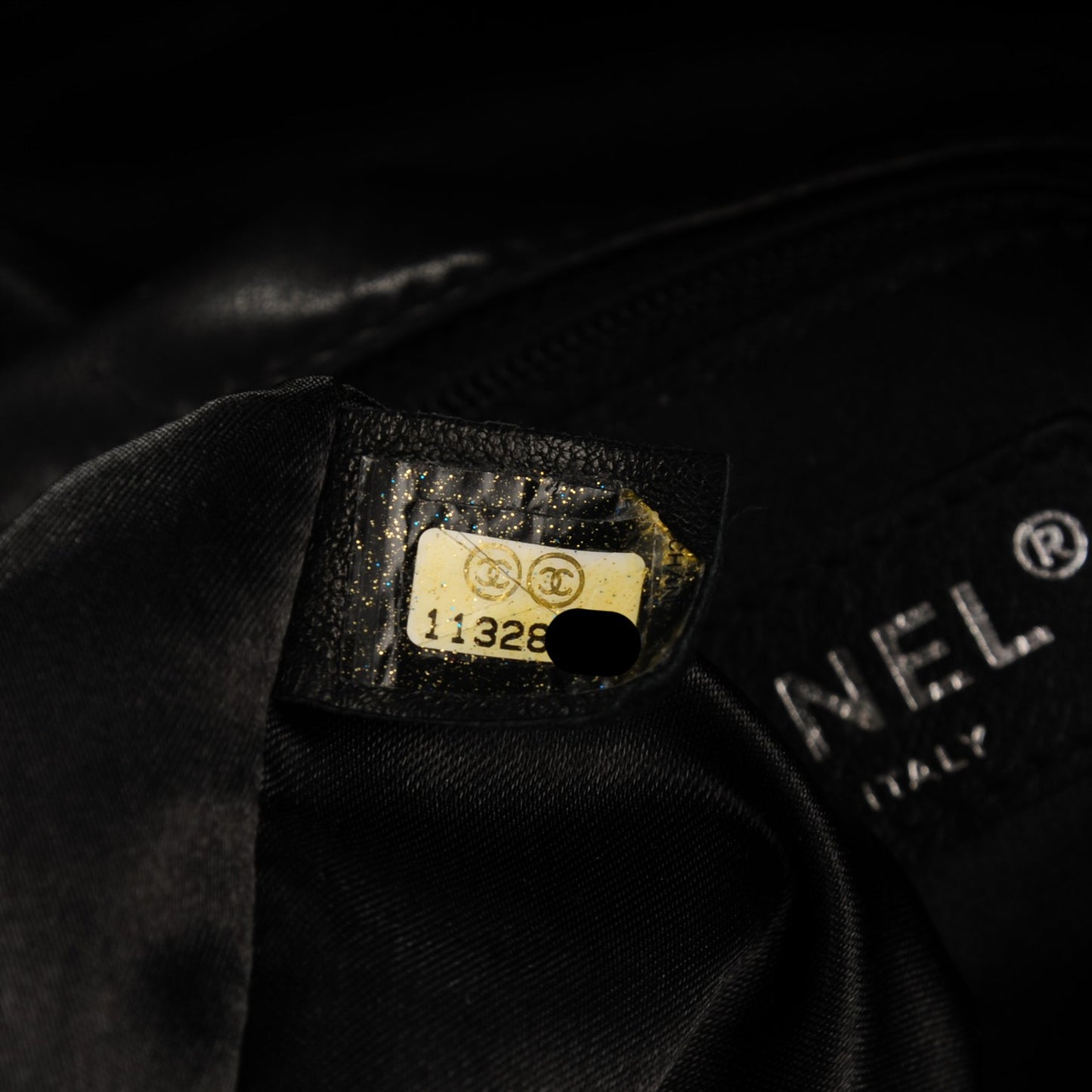 Lambskin Quilted New Lock Flap Black