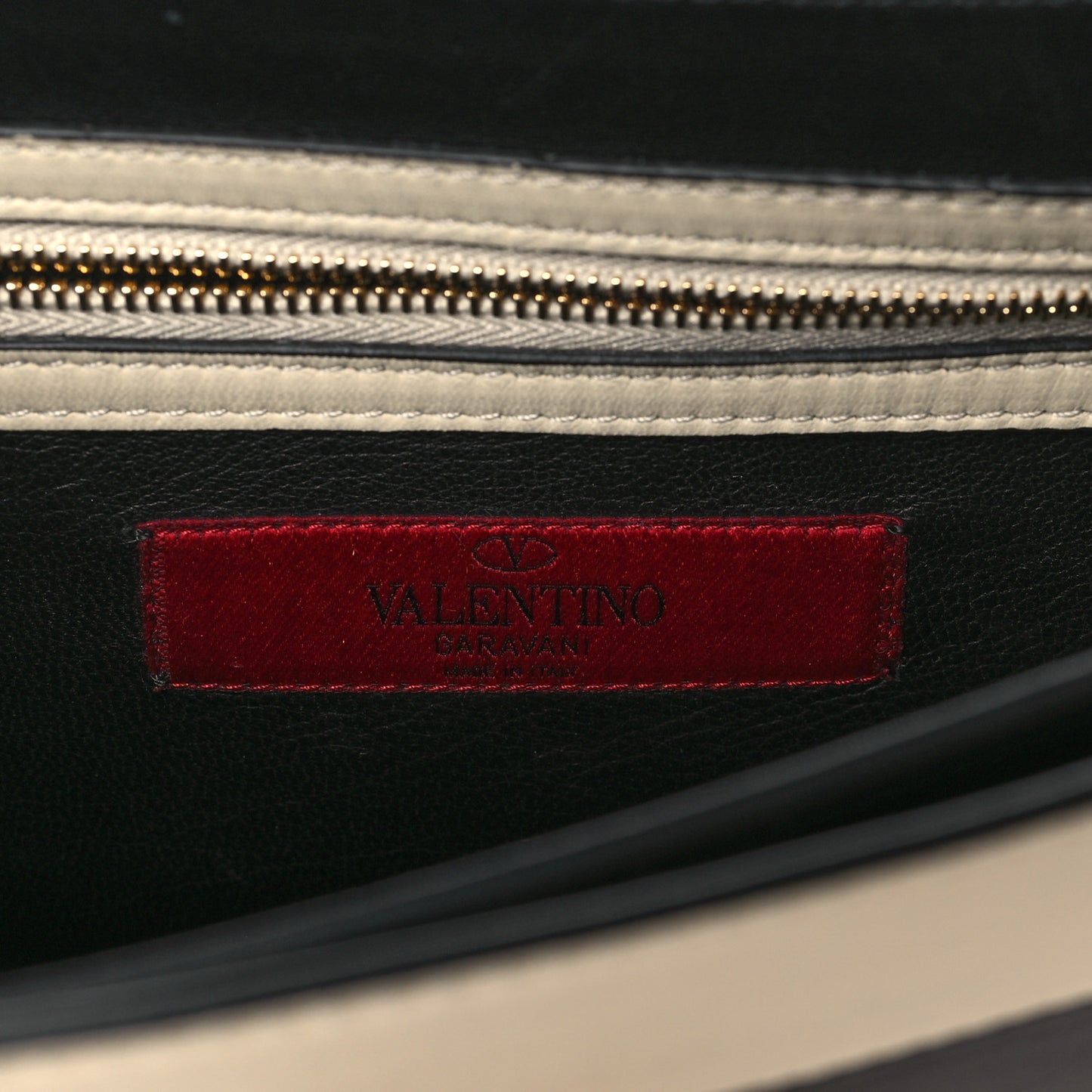 Nappa Striped B-Rockstud Flap Black Light Ivory