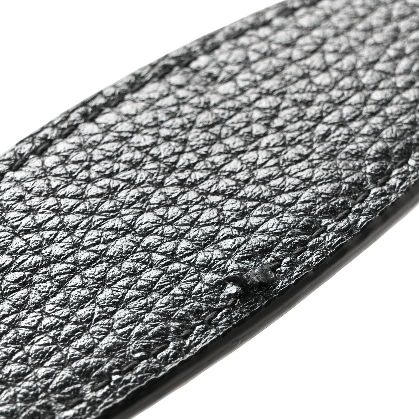 Pebbled Calfskin Soho Wallet On Chain Black