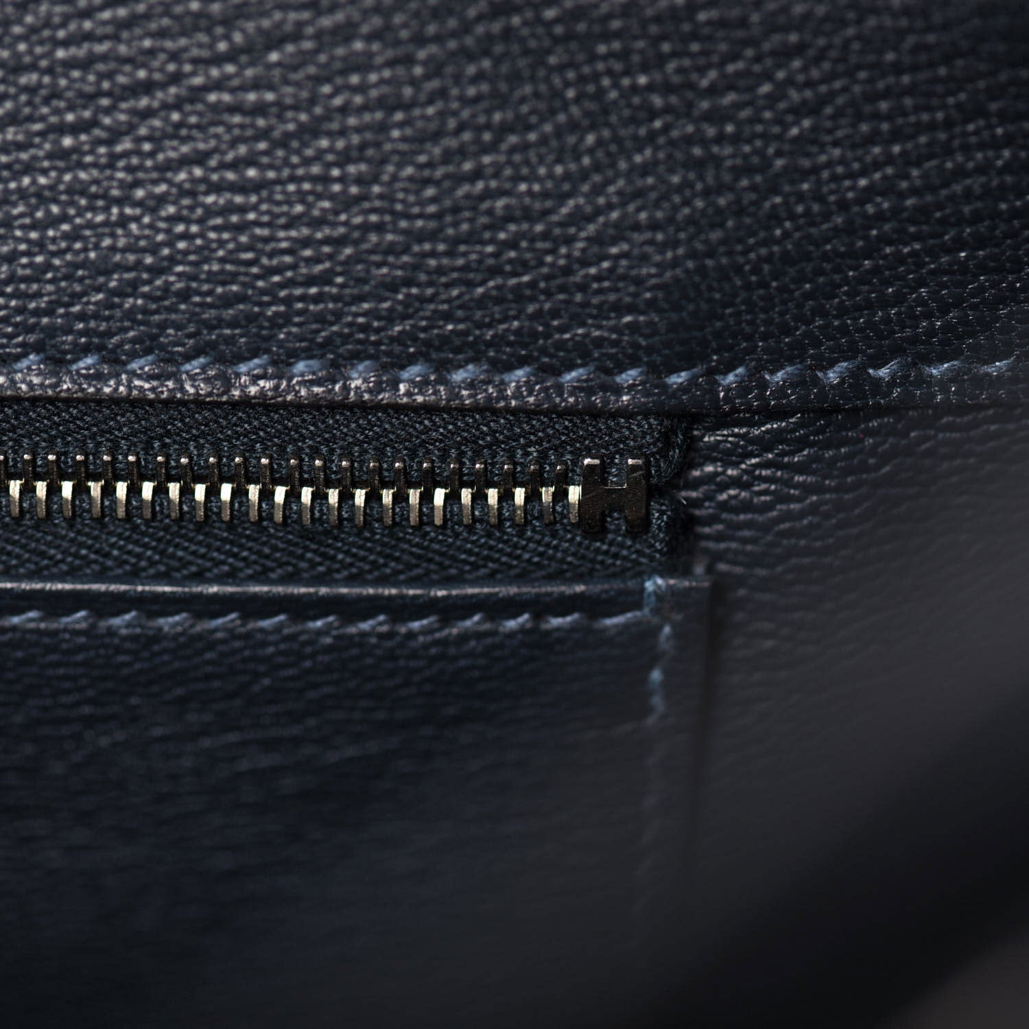 Hermes Shiny Porosus Crocodile Birkin 35 Bleu Abysse 22 of 35