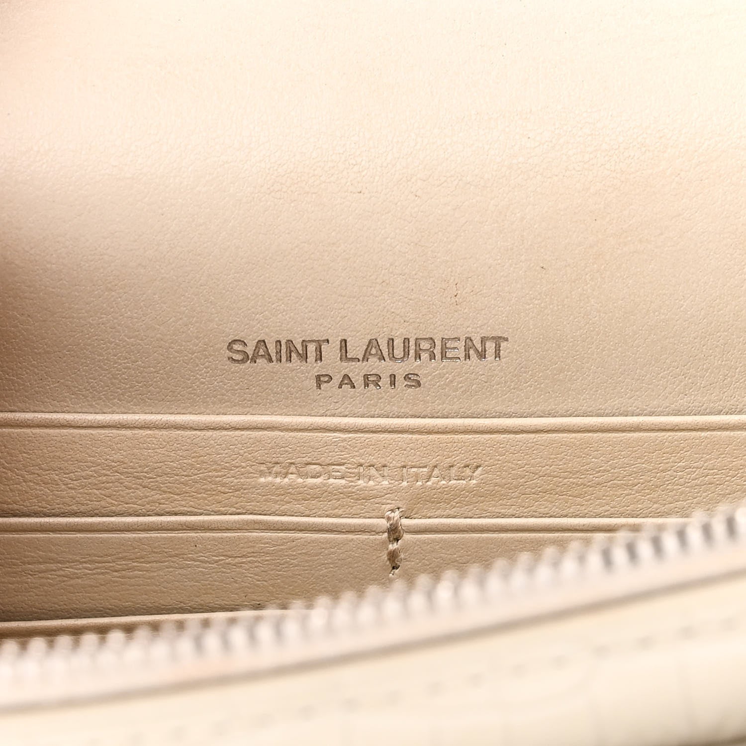Saint Laurent Calfskin Crocodile Embossed Monogram Sunset Chain Wallet Blanc Vintage 6 of 10