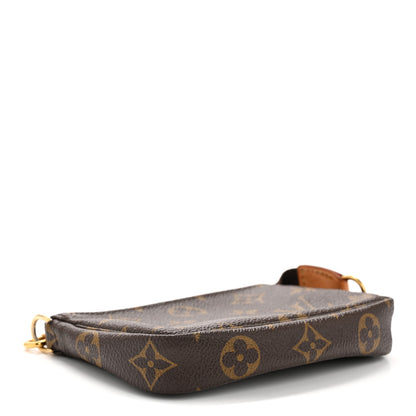 Louis Vuitton Monogram Mini Pochette Accessories 4 of 9