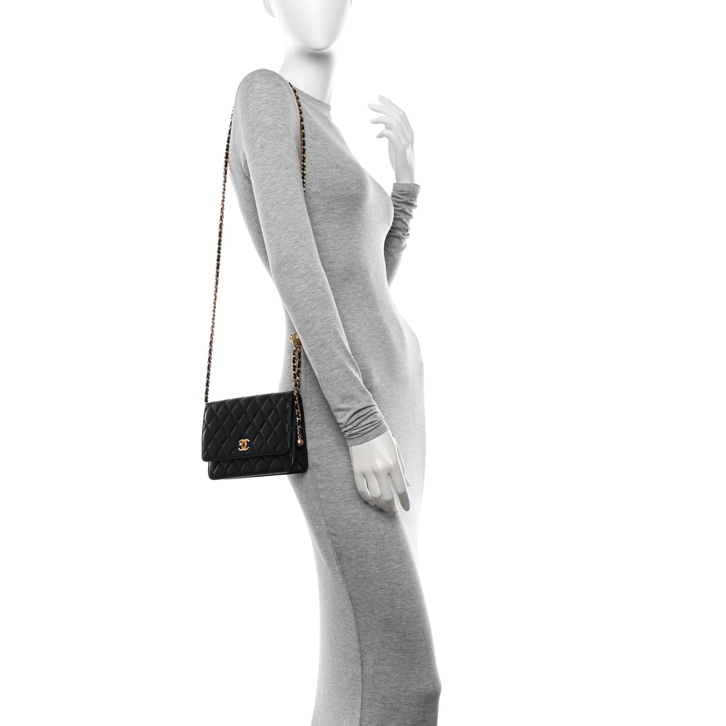 Lambskin Quilted CC Pearl Crush Wallet on Chain WOC Black