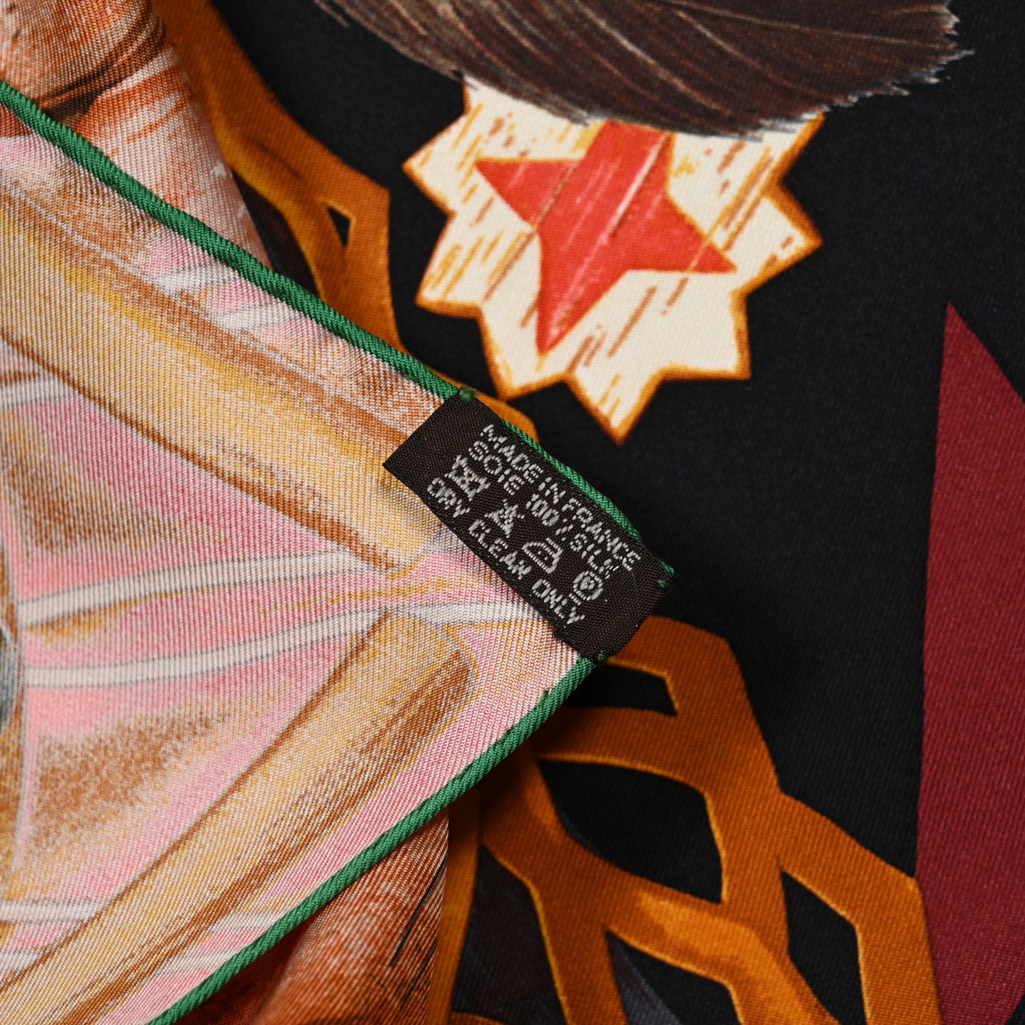Silk Wako Ni Scarf 90
