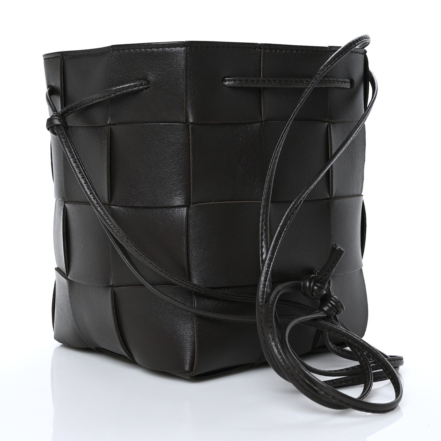 Bottega Veneta Nappa Maxi Intrecciato Cassette Bucket Bag Black 3 of 10