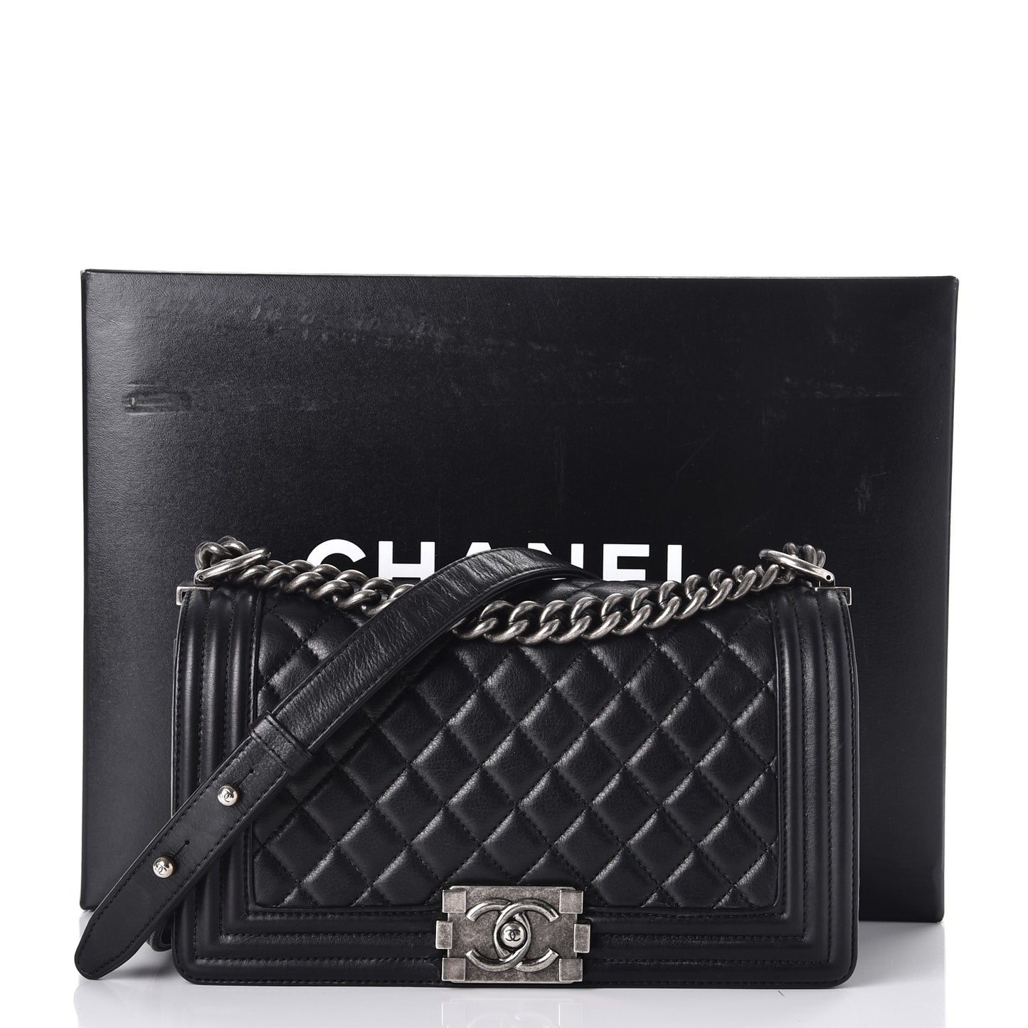 Calfskin Quilted Medium Boy Flap Black