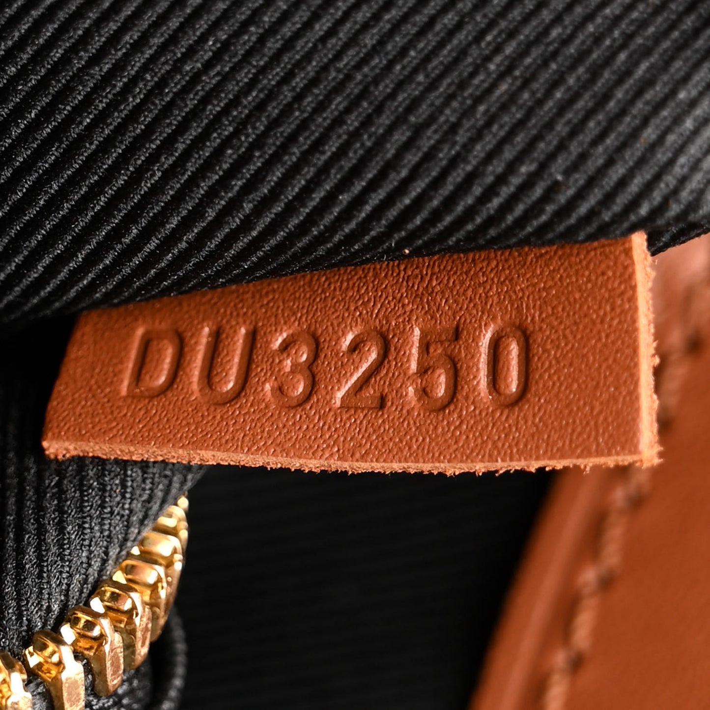Reverse Monogram Dauphine Hobo MM